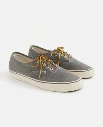 Canvas Vans – Brown